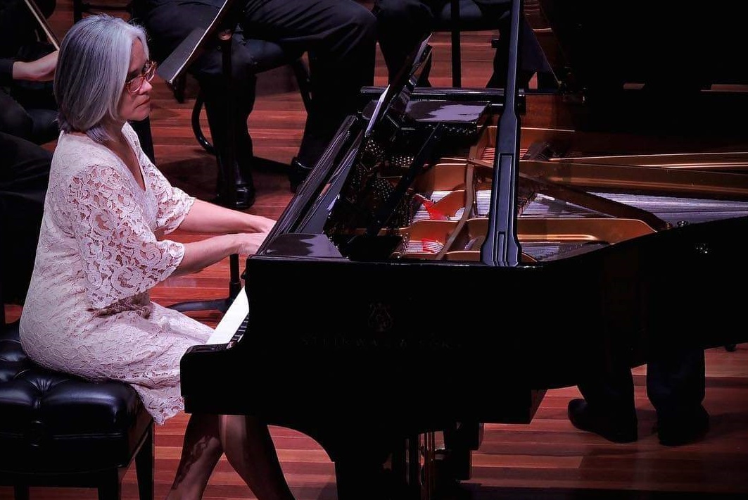Lúcia Barrenechea, pianista.